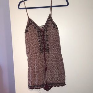 Adorable patterned romper!